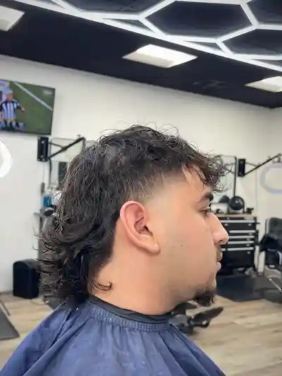Barber Shop services in Csun