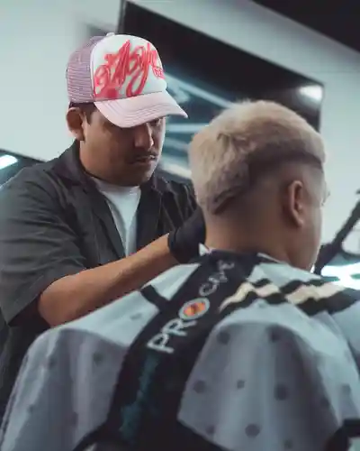 Barber Shop services in Porter Ranch