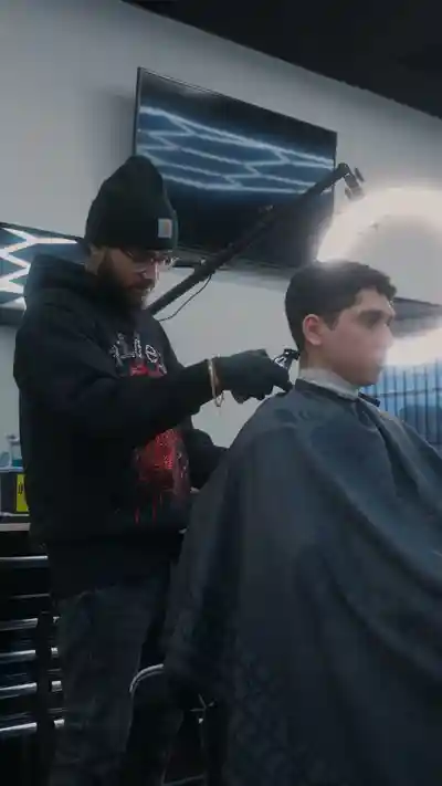 Hot Towel Shave services in Northridge